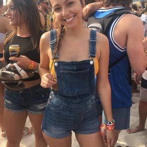 Women’s Denim/jean overalls. Open to offers!!